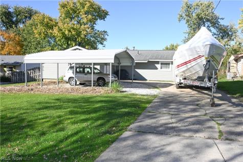 2777 Elton Street Streetsboro OH 44241
