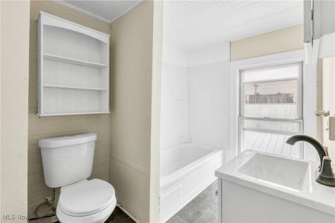 62 E Market Street Alliance OH 44601