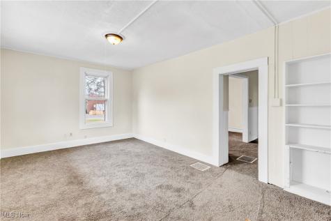 62 E Market Street Alliance OH 44601