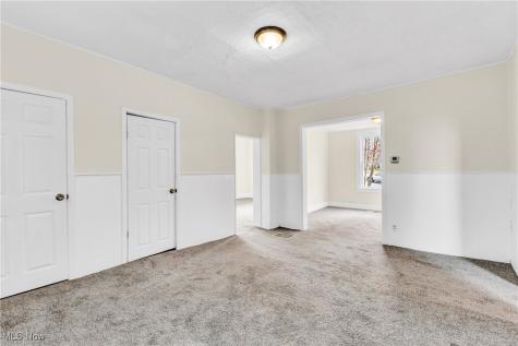62 E Market Street Alliance OH 44601