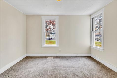 62 E Market Street Alliance OH 44601