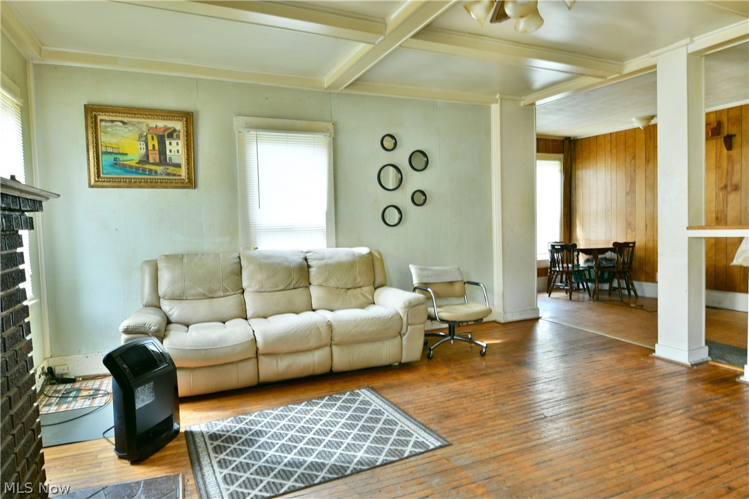 5013 King Graves Road Vienna OH 44473