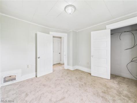 448 E Voris Street Akron OH 44311