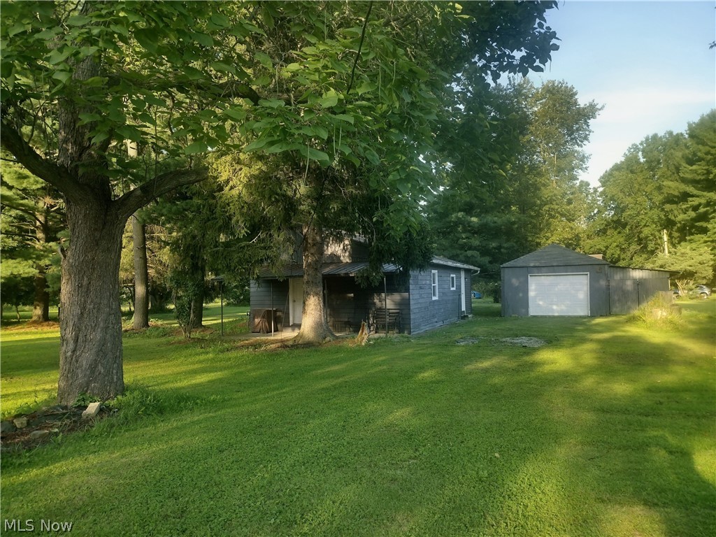 11566 Homestead Avenue NE Alliance OH 44601