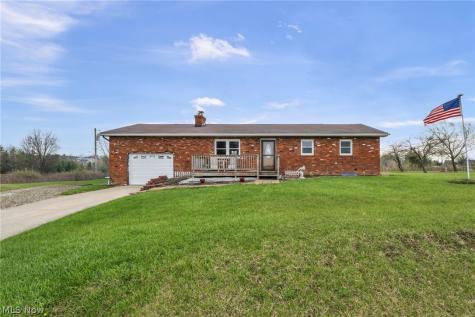 1540 Cinnamon Drive S West Salem OH 44287