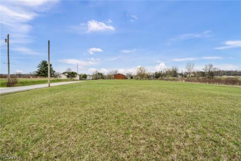 1540 Cinnamon Drive S West Salem OH 44287