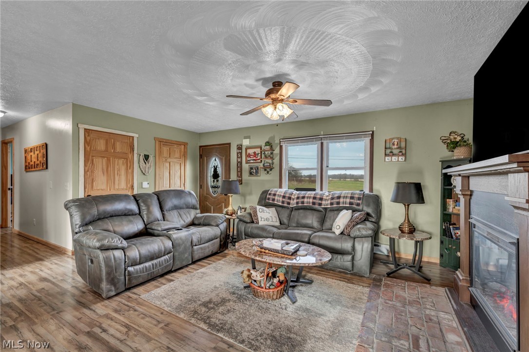 1540 Cinnamon Drive S West Salem OH 44287