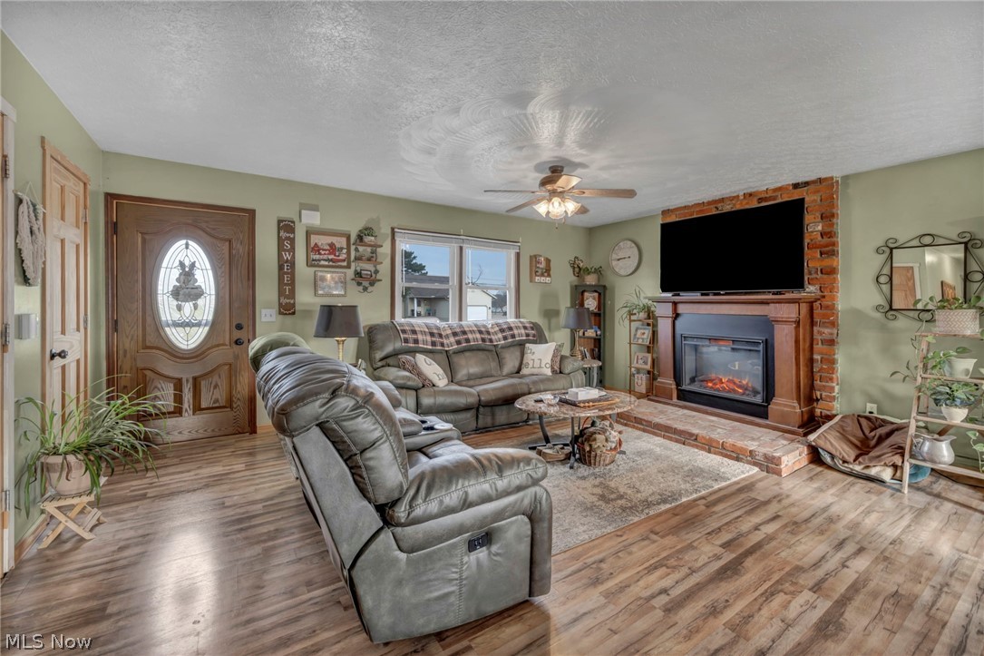 1540 Cinnamon Drive S West Salem OH 44287