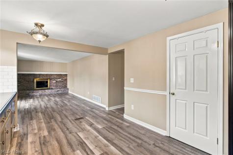 1005 Deepwood Drive Macedonia OH 44056