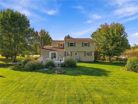 1005 Deepwood Drive Macedonia OH 44056