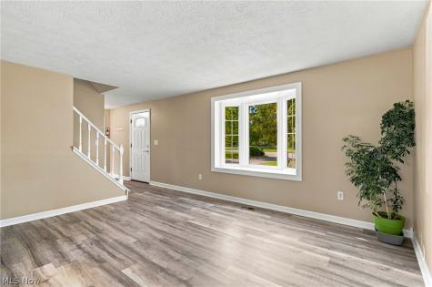 1005 Deepwood Drive Macedonia OH 44056
