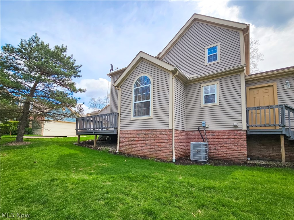 8633 Redtail Court Macedonia OH 44056