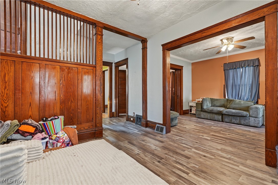 323 E Prospect Street Girard OH 44420
