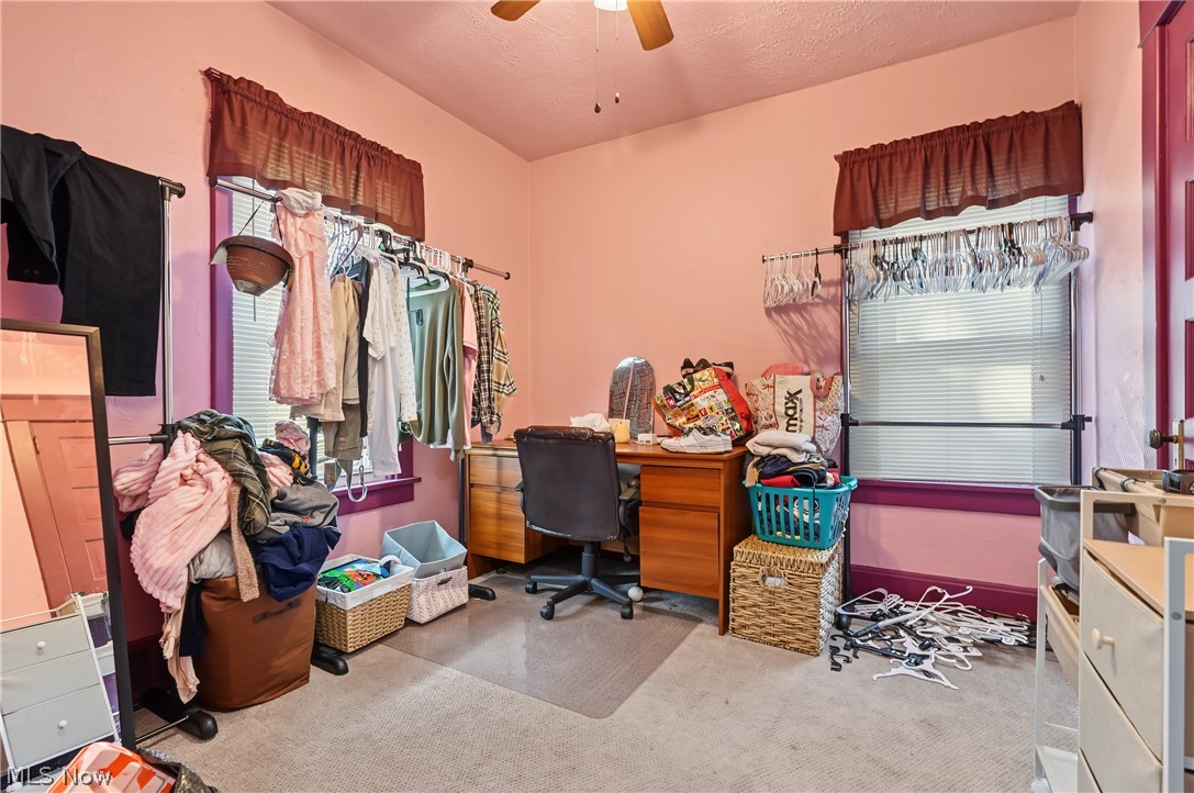 323 E Prospect Street Girard OH 44420