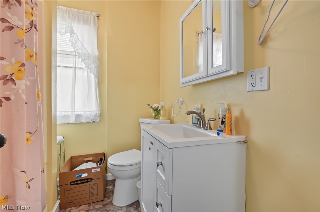 323 E Prospect Street Girard OH 44420