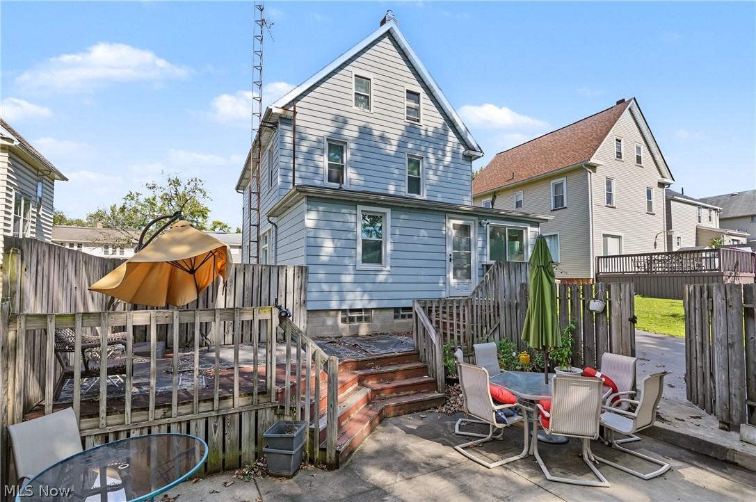 323 E Prospect Street Girard OH 44420