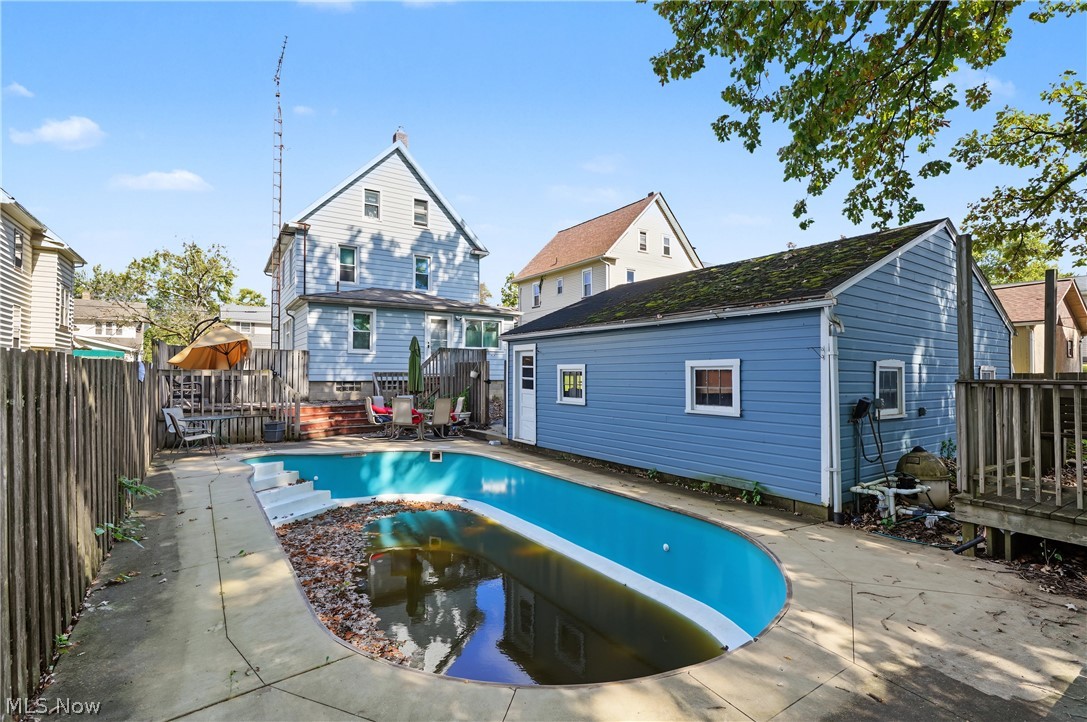 323 E Prospect Street Girard OH 44420
