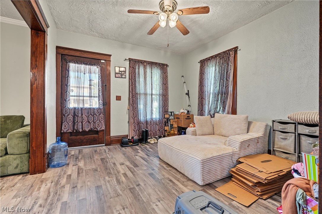 323 E Prospect Street Girard OH 44420
