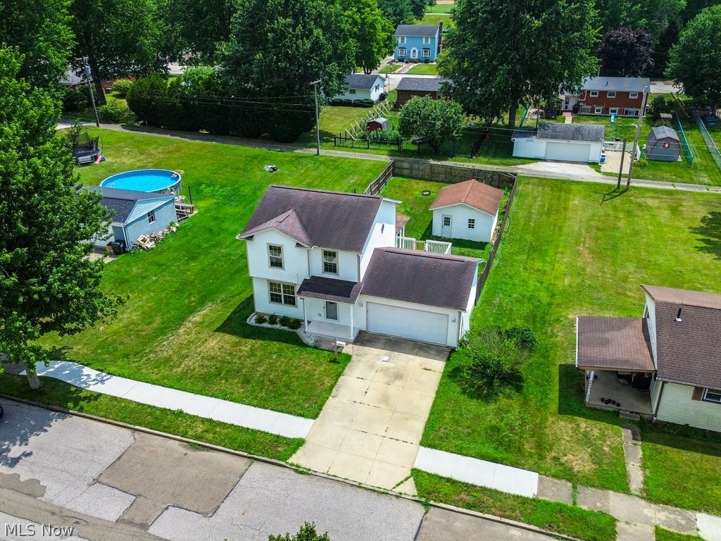 344 2nd Street SW Brewster OH 44613