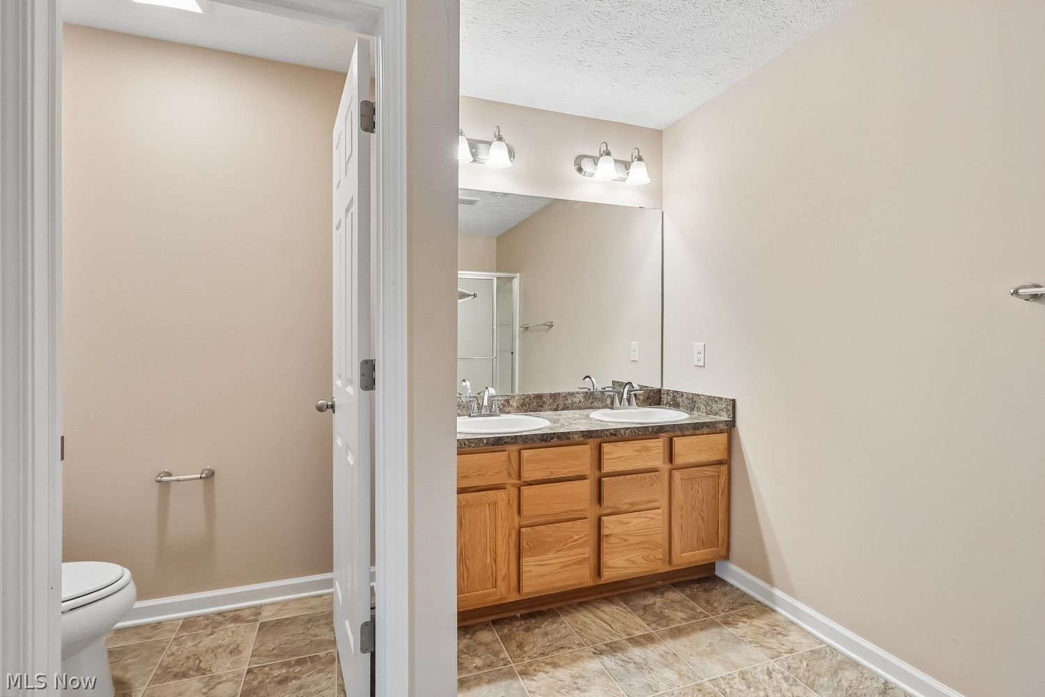 3784 Firethorn Drive Aurora OH 44202