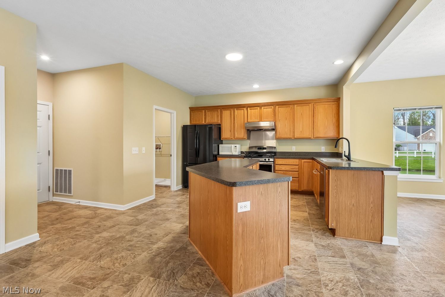 3784 Firethorn Drive Aurora OH 44202
