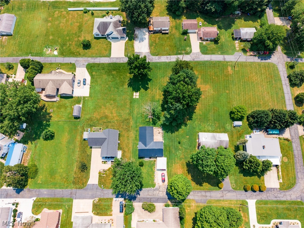 6102 Vale View Drive SW Sherrodsville OH 44675