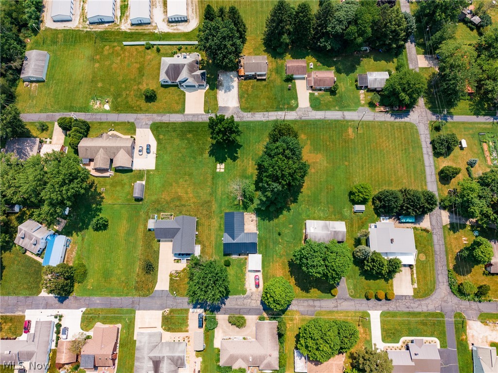 6102 Vale View Drive SW Sherrodsville OH 44675