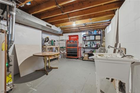 5094 Bob O Link Street NW North Canton OH 44720