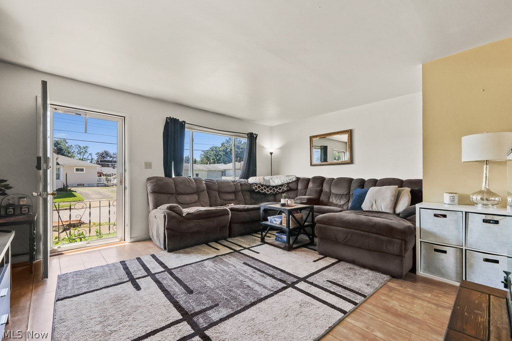 611 Herbert Road Akron OH 44312