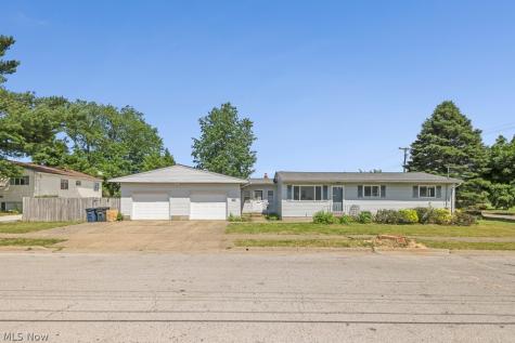 611 Herbert Road Akron OH 44312