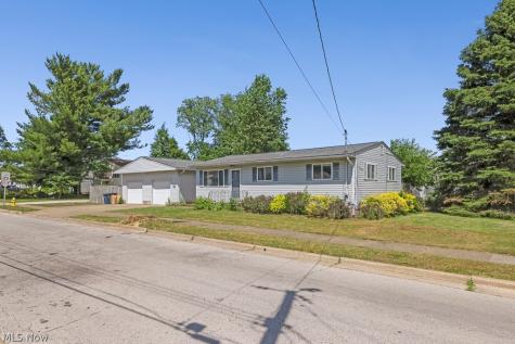 611 Herbert Road Akron OH 44312
