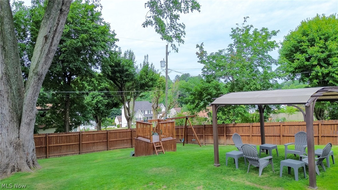 145 Pembroke Road Steubenville OH 43953