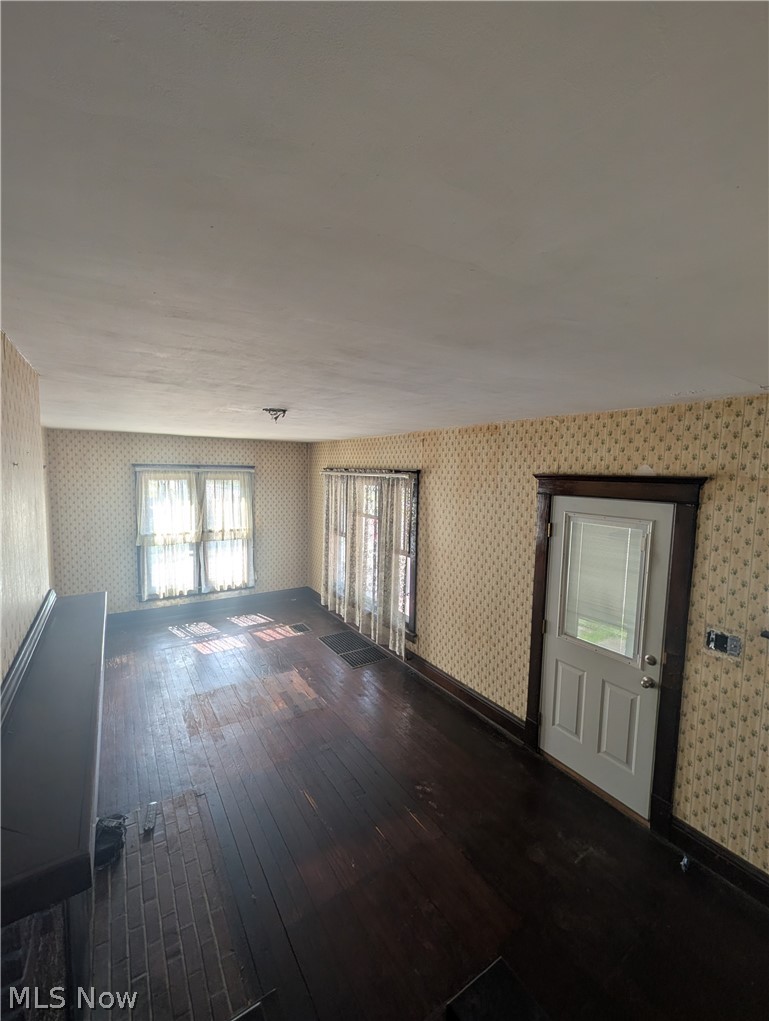 1211 Chestnut Street Coshocton OH 43812