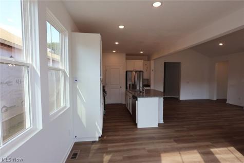 2430 Merriment Drive Amherst OH 44001