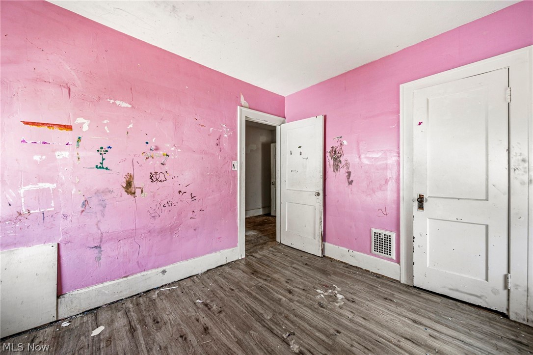 4229 Gifford Avenue Cleveland OH 44109