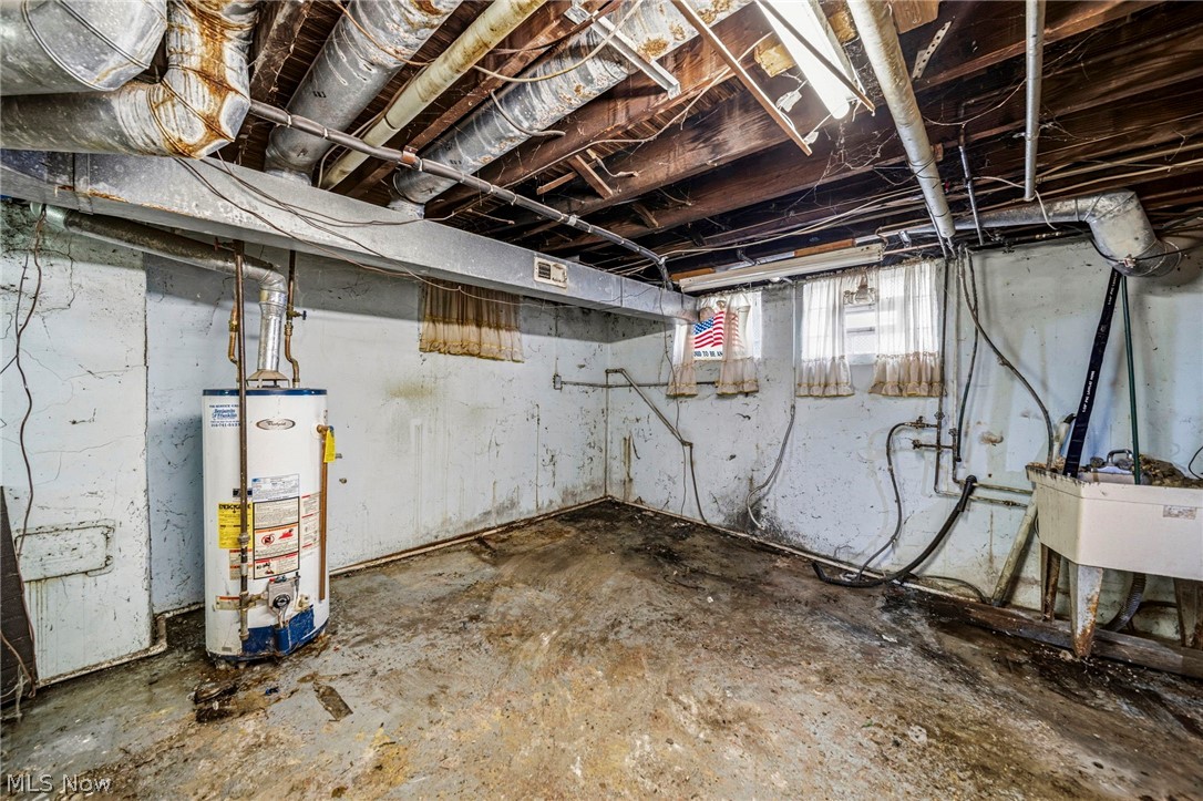 4229 Gifford Avenue Cleveland OH 44109