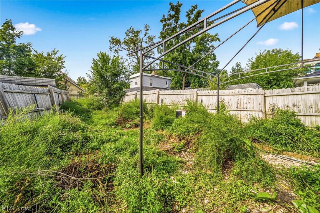4229 Gifford Avenue Cleveland OH 44109