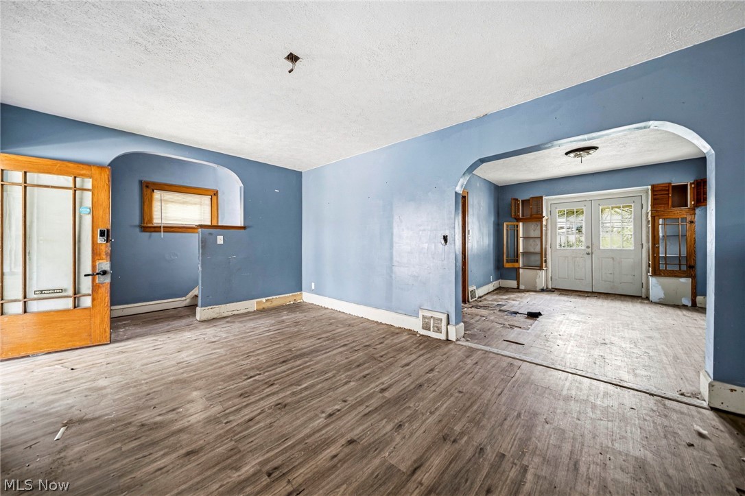 4229 Gifford Avenue Cleveland OH 44109