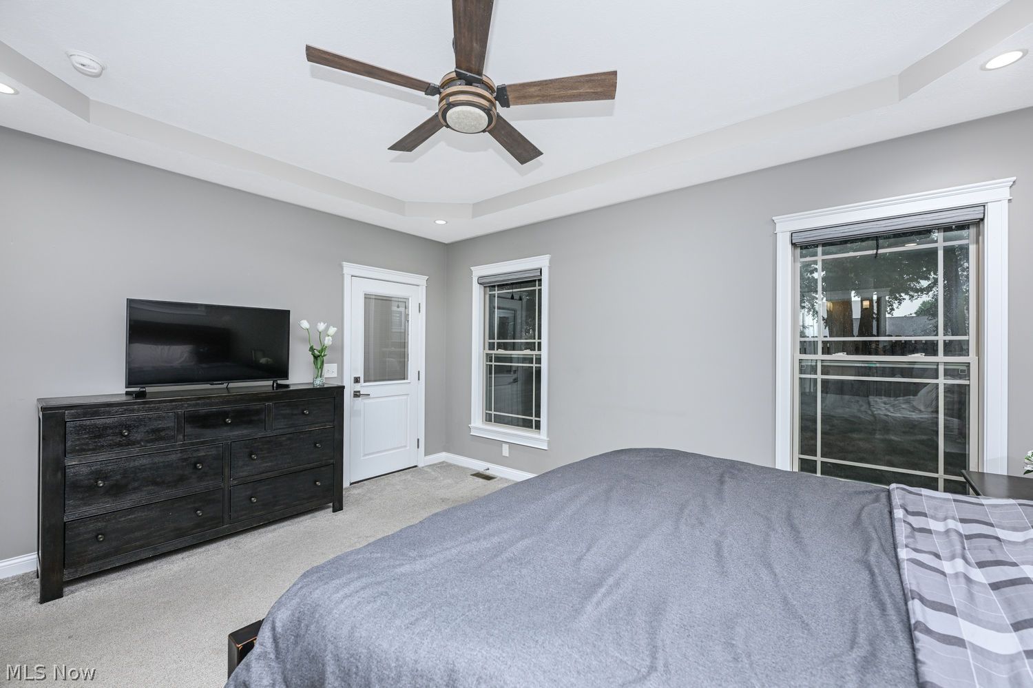 38 W Maple Drive Seville OH 44273