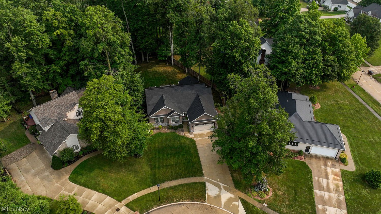 38 W Maple Drive Seville OH 44273
