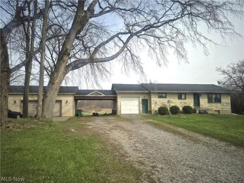 7695 Norton Road Garrettsville OH 44231
