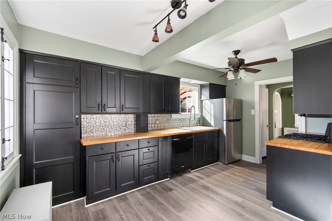 415 Greenwood Avenue Akron OH 44320