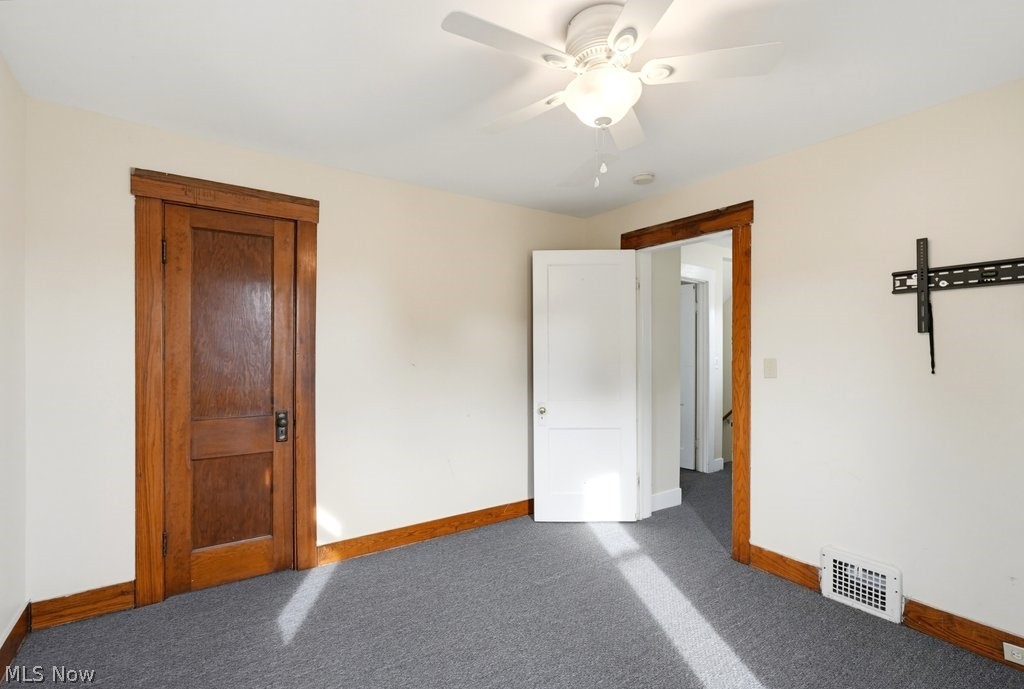 4214 Longwood Avenue Parma OH 44134