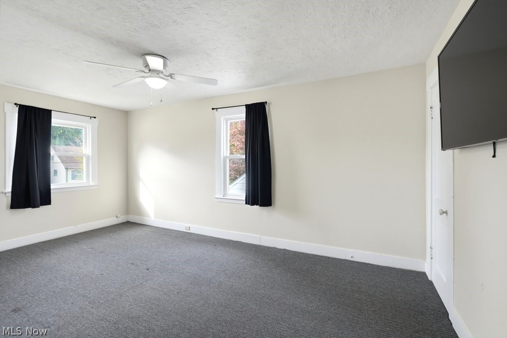 4214 Longwood Avenue Parma OH 44134