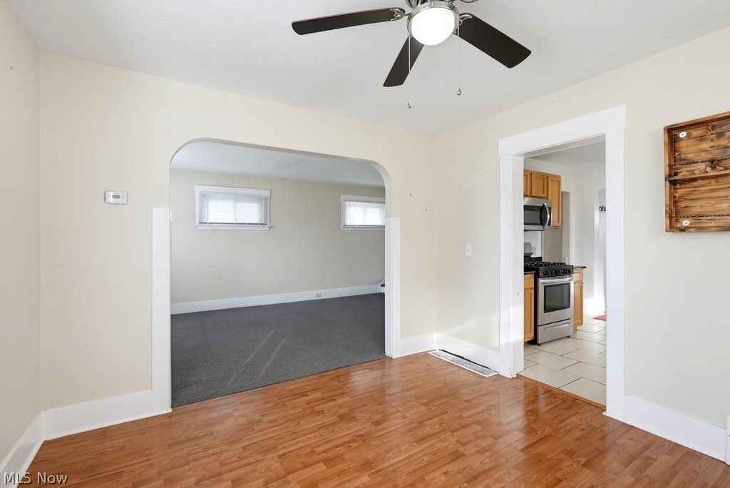 4214 Longwood Avenue Parma OH 44134