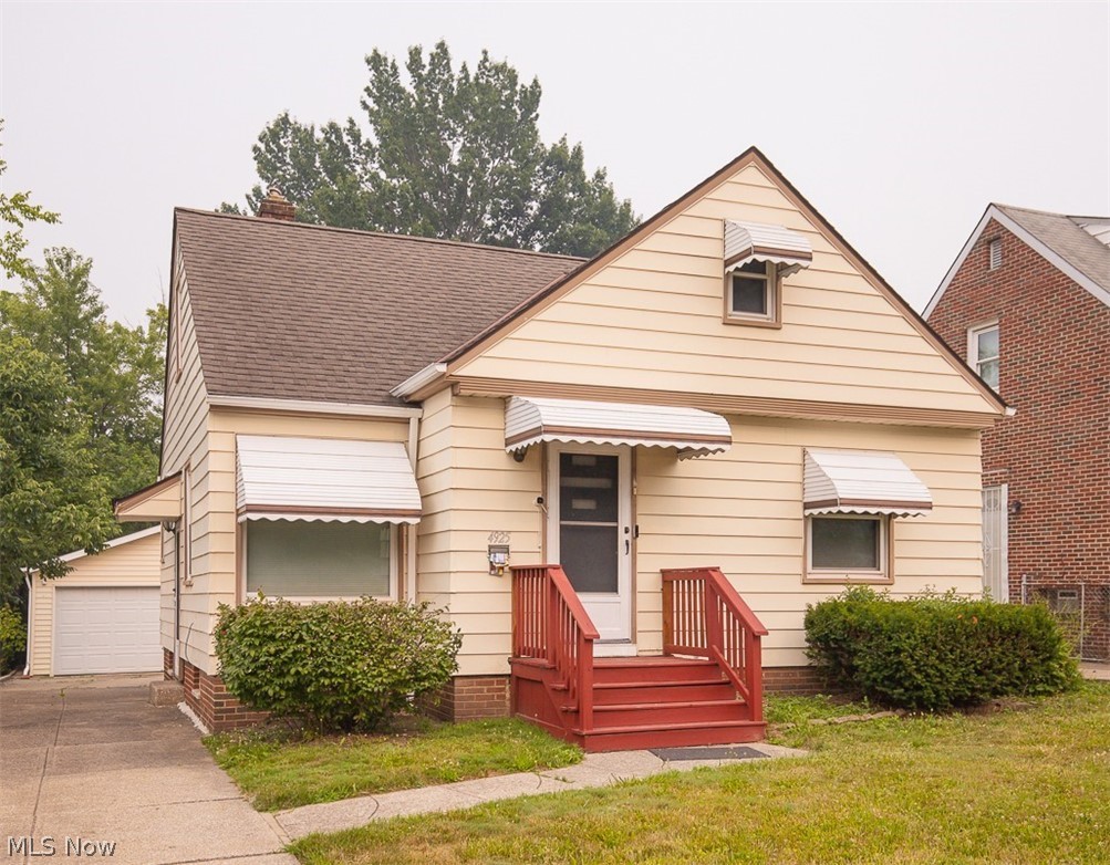 4925 E 93rd Street Garfield Heights OH 44125
