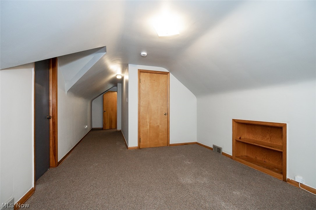 4925 E 93rd Street Garfield Heights OH 44125