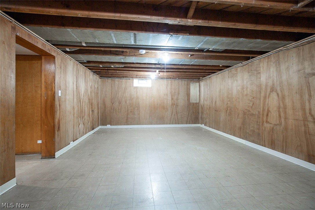 4925 E 93rd Street Garfield Heights OH 44125