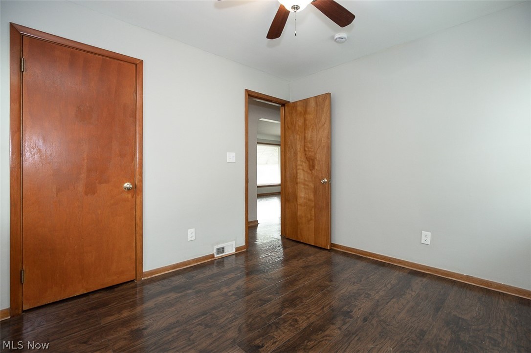 4925 E 93rd Street Garfield Heights OH 44125