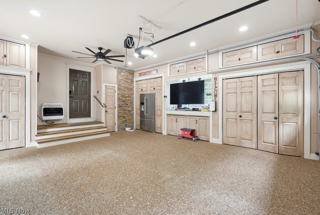 2018 Roberts Lane NE Warren OH 44483